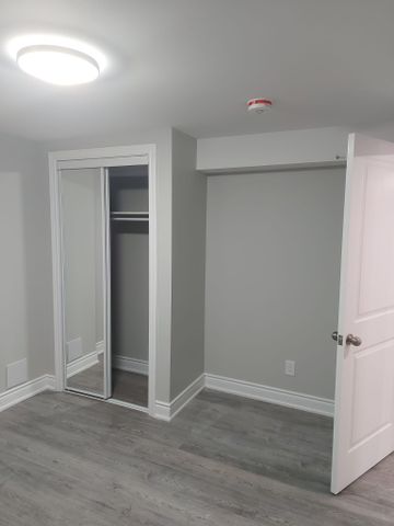 For Lease - 7319 Aldergrove Court, Mississauga, Ontario - Photo 3