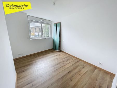 Location Appartement 2 pièces 39m² LA HAYE PESNEL 50320 - Photo 2
