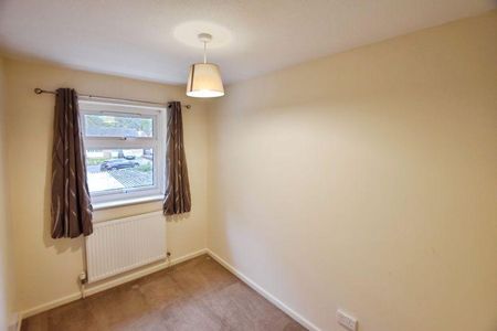 3 bedroom terraced house to rent - Photo 2