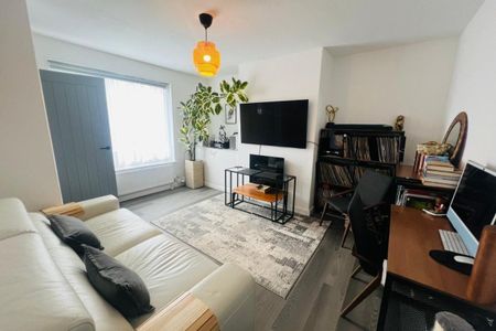 Rye Street - Photo 2