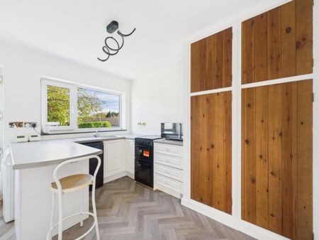 2 bedroom Bungalow To Let - Photo 5