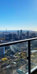 Downtown Toronto two bedroom furnished condo high floor with view - Photo 3