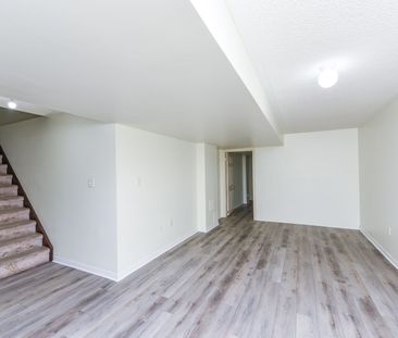 For Lease - 3 Locarno Street, Brampton, Ontario - Photo 6
