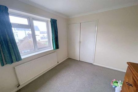 Grosvenor Court, Claremont Road, BN25 - Photo 2