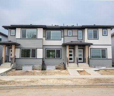 Jade Townhouses - Photo 2