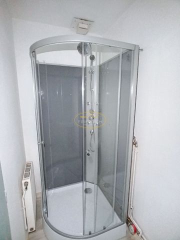 Location Appartement 1 pièce 32m² BAR LE DUC 55000 - Photo 3