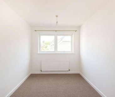 Bishopstoke, Eastleigh, SO50 - Photo 2