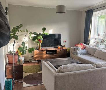 Room in a Shared Flat, Moreton Close, E5 - Photo 1