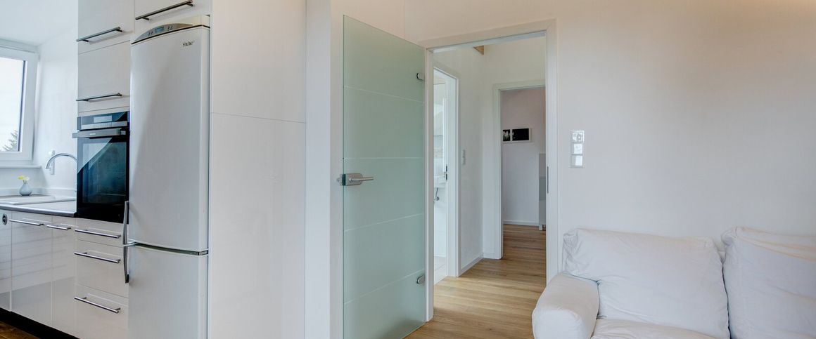 Fully furnished apartment in Milbertshofen for rent - Photo 1