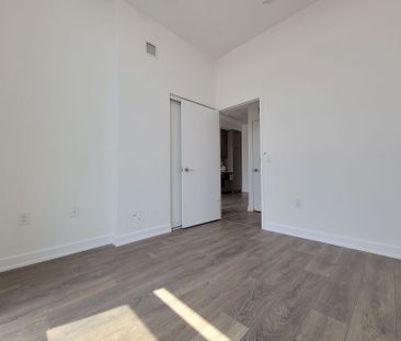 For Lease - 38 Honeycrisp Crescent Unit# 2105, Vaughan, Ontario - Photo 2