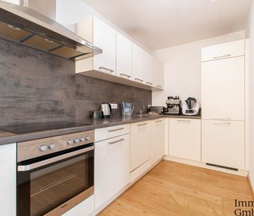 Zentrale 2-Zimmer-Wohnung mit vollausgestatteter Einbauküche und Ba... - Photo 3