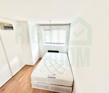 Room in a Shared House, Chesnut Road, N17 - Photo 1