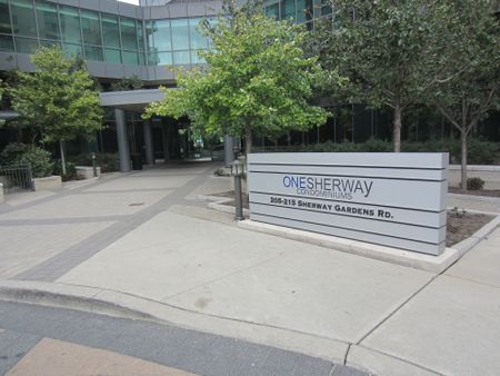 For Lease - 215 Sherway Gardens Unit# 708, Toronto, Ontario - Photo 2