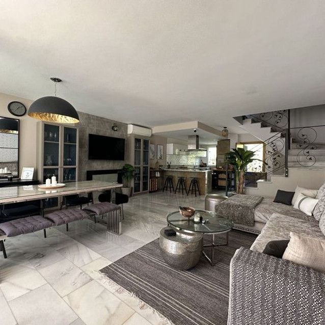 Alquiler de chalet pareado en Calle Paris - Photo 1