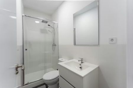 Calle de Sagasta, Madrid, Community of Madrid 28004 - Photo 5