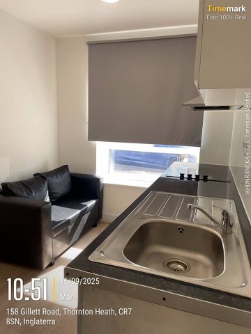 Studio Flat, Gillett Road, CR7 - Photo 2