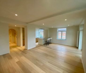 Appartement te huur - Photo 1