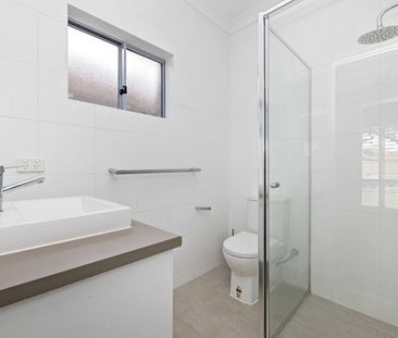 Modern Comfort Meets Effortless Living - Photo 5