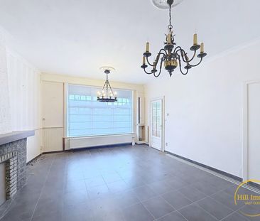 Te huur: Charmante rijwoning met authentieke gevel in het centrum v... - Foto 2