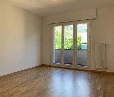 Appartement entièrement rénové de 3.5 pièces situé au 3ème étage av... - Photo 3