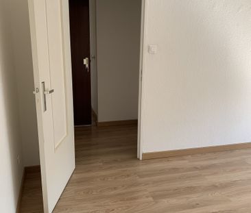 Location Appartement 2 pièces 44m² LINGOLSHEIM 67380 - Photo 6