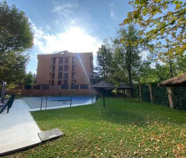 Pozuelo De Alarcón - Photo 1