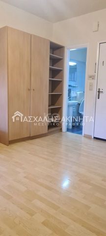 ΠΛΑΤΕΙΑ ΚΟΡΝΑΡΟΥ 1ΧΩΡΗ ΓΚΑΡΣΟΝΙΕΡΑ ΕΝΟΙΚΙΑΣΕΙΣ 13302 - Photo 3
