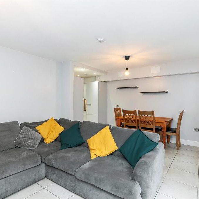 25 Old Brewery Lane, Glen Road, Belfast, BT11 8BZ - Photo 1