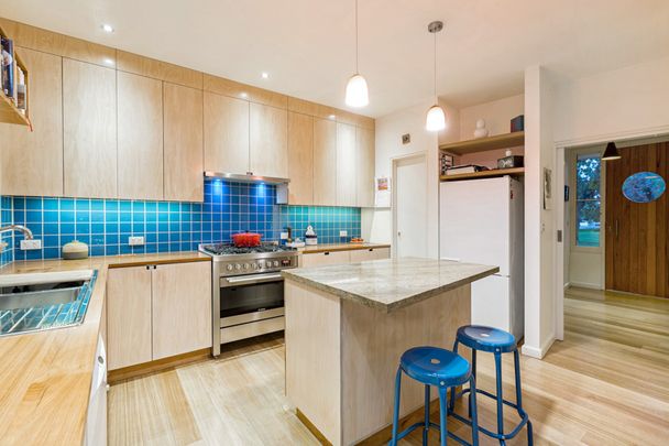 Superb Family Home - Photo 1
