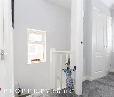 2 bedroom terraced house to rent - Photo 5