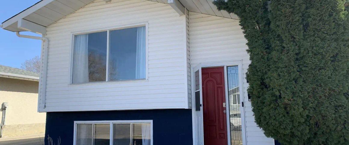 Private Furnished Bedroom for Rent – Doesn’t Feel Like a Basement. — 2 Bedrooms Room For Rent - Photo 1