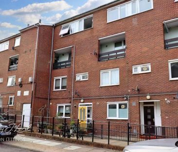 3 bedroom maisonette to rent - Photo 4