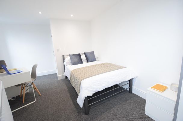 High Street - En Suite Rooms - 25/26 - Photo 1