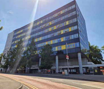 London Road, Bracknell, Berkshire, RG12 - Photo 5