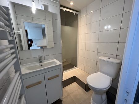 Location Appartement 1 pièce 21m² CHENNEVIERES SUR MARNE 94430 - Photo 4