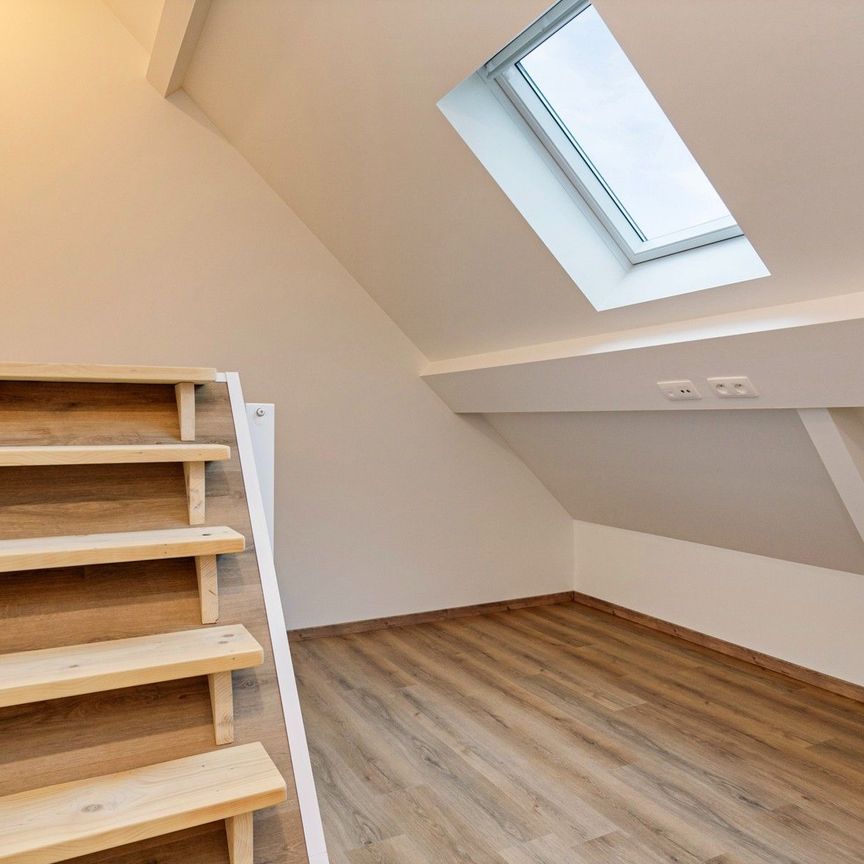 instapklare volledige gerenoveerde woning centrum Roeselare te huur - Foto 1