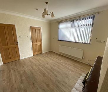 8 Windsor Road, Portadown, BT63 5DD - Photo 5