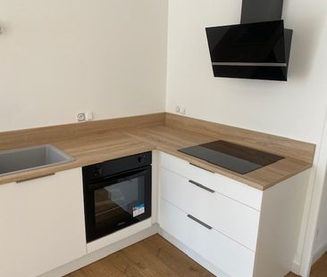 Location Appartement 3 pièces 61m² ST TRIVIER DE COURTES 01560 - Photo 6