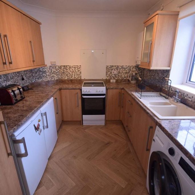 2 bedroom terraced house to rent - Photo 1