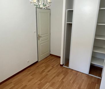 Location Appartement 3 pièces 73m² - Photo 4