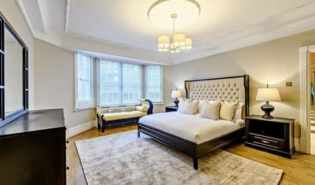 4 bedroom unspecified with 1 reception and 3 bathrooms in Park Road, NW8 - Photo 2
