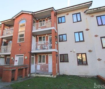 2 bedroom apartment to rent - Photo 6