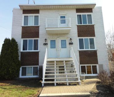 Magnifique 5 ½ à louer – Disponible le 1er juillet -Longueuil - Photo 1