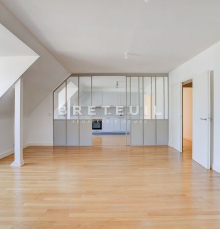 Appartement • Triangle d'Or - Photo 2