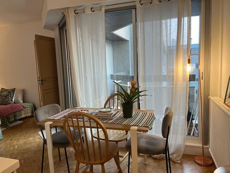 Location Appartement 2 pièces 41m² - Photo 5