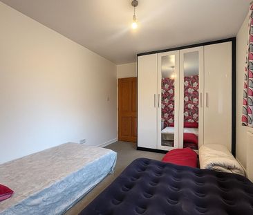 6 Bedroom House To Let - HP12 - Photo 5