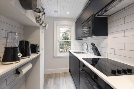 Church Court, Richmond, TW9 maisonette to rent - Photo 5