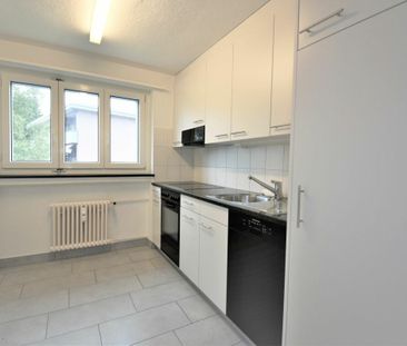 Hier lässt es sich LEBEN - Preisgünstig mit grossem Balkon, neuem B... - Photo 2