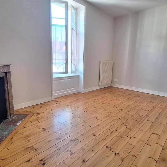 Location appartement 4 pièces - 73.82m² à Clermont ferrand (63000) - Photo 1