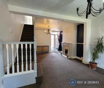 3 bedroom terraced house to rent - Photo 1